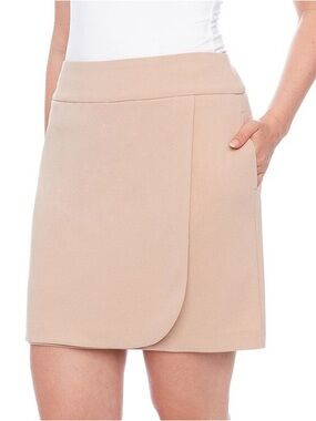 UP! Women's Pull-On Skort